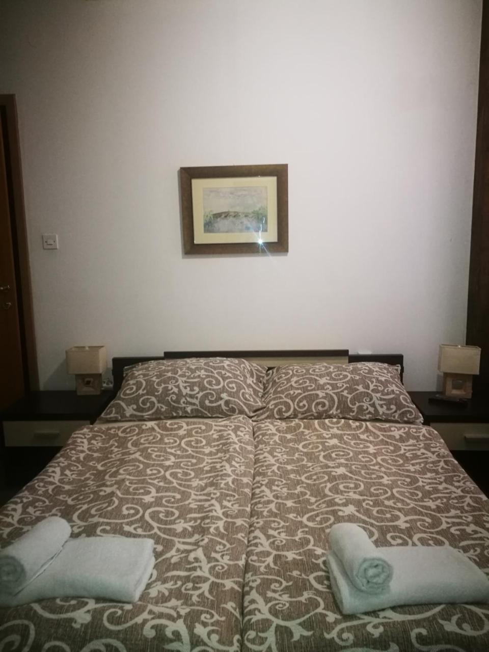 Rooms Aracic 슬라본스키브로드 외부 사진